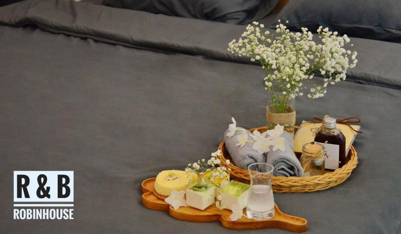 Robin House Apartment Хуе Екстериор снимка